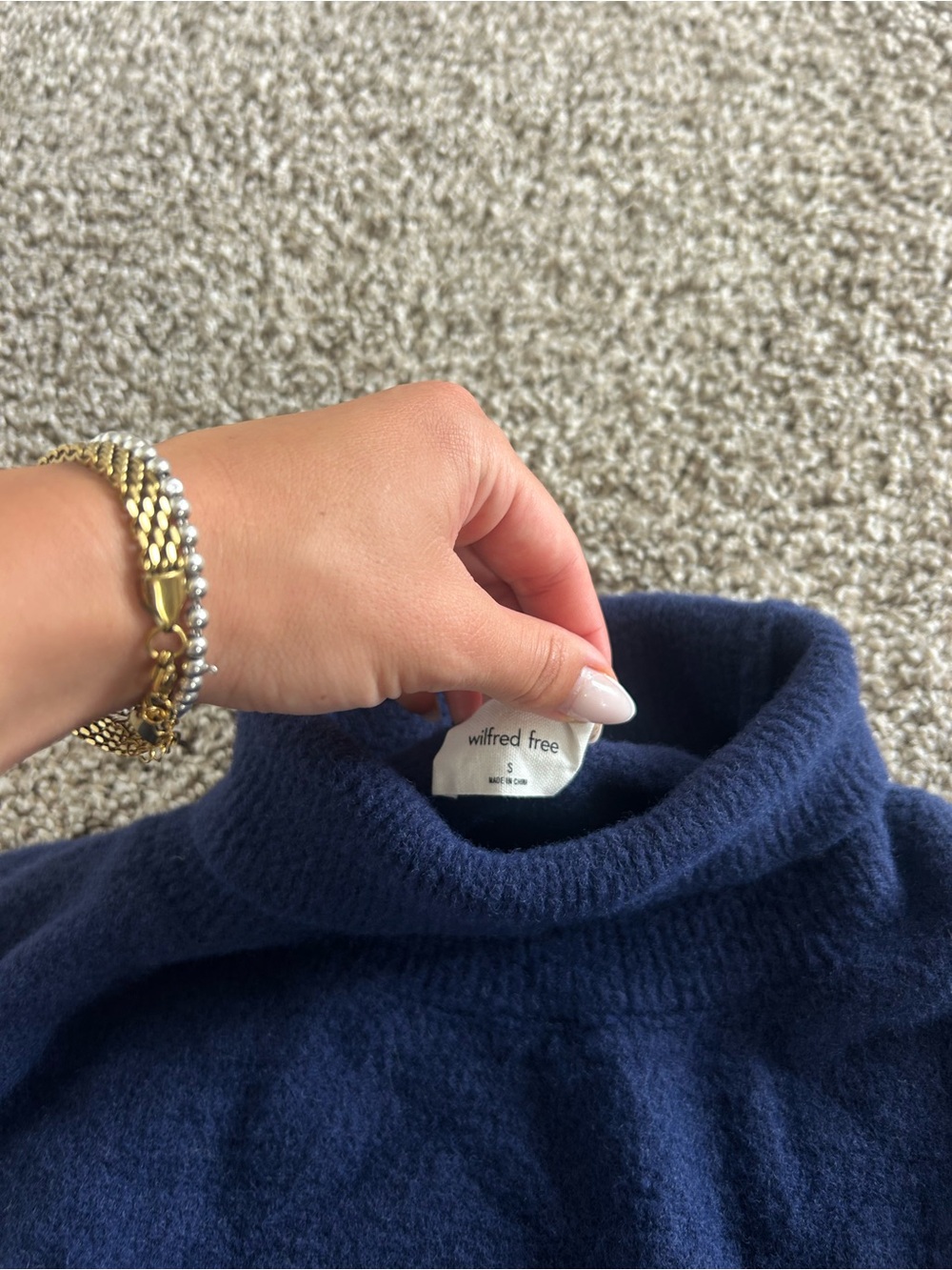 Aritzia Wilfred Free Navy Turtleneck Sweater
